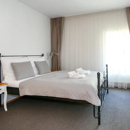 アパート Mudra Sova