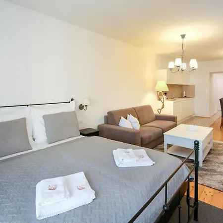 Apartment Mudra Sova *