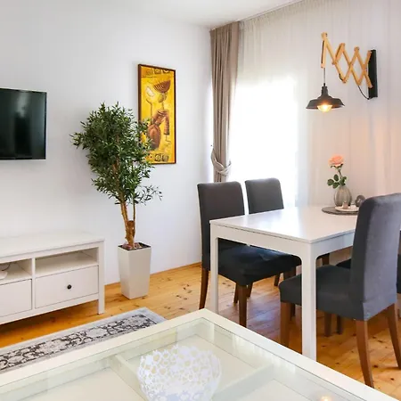 Appartamento Múdra Sova